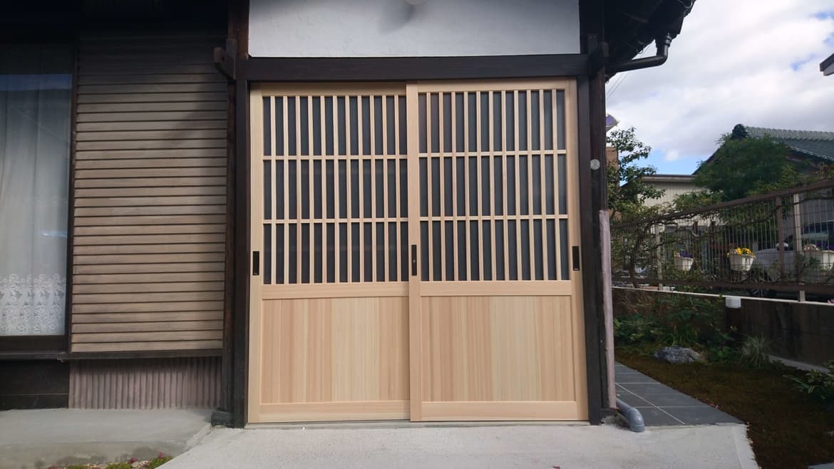 木製玄関新調 | 木製玄関の新調なら建具修理の窓口名古屋市瑞穂区